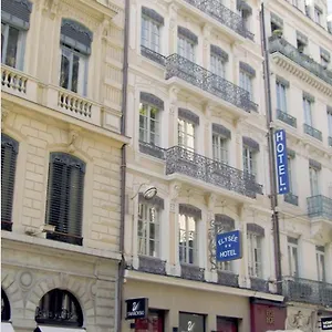 Elysee França